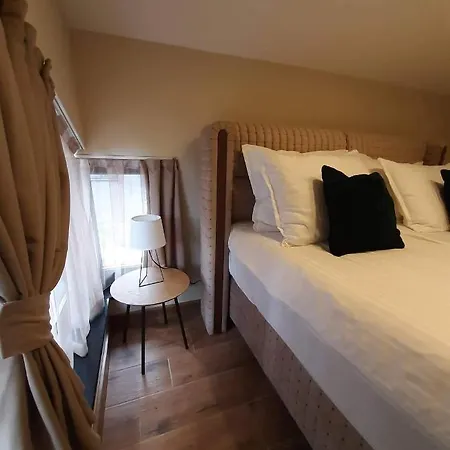 Bora Vista 2 * Tsigov Chark